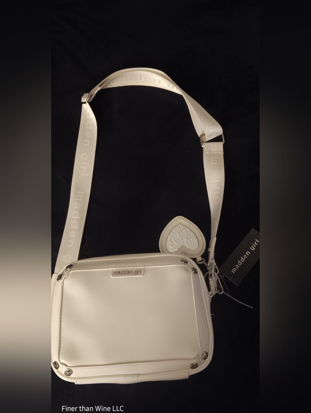 Madden Girl White Crossbody Bag with Heart Charm Mirror New With Tags